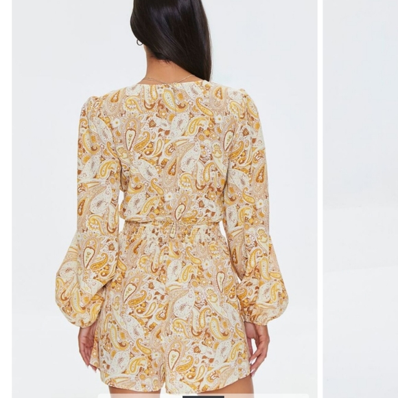 New Paisley Print Cut Out Romper Shorts Sexy Yellow White Boho - Picture 2 of 5